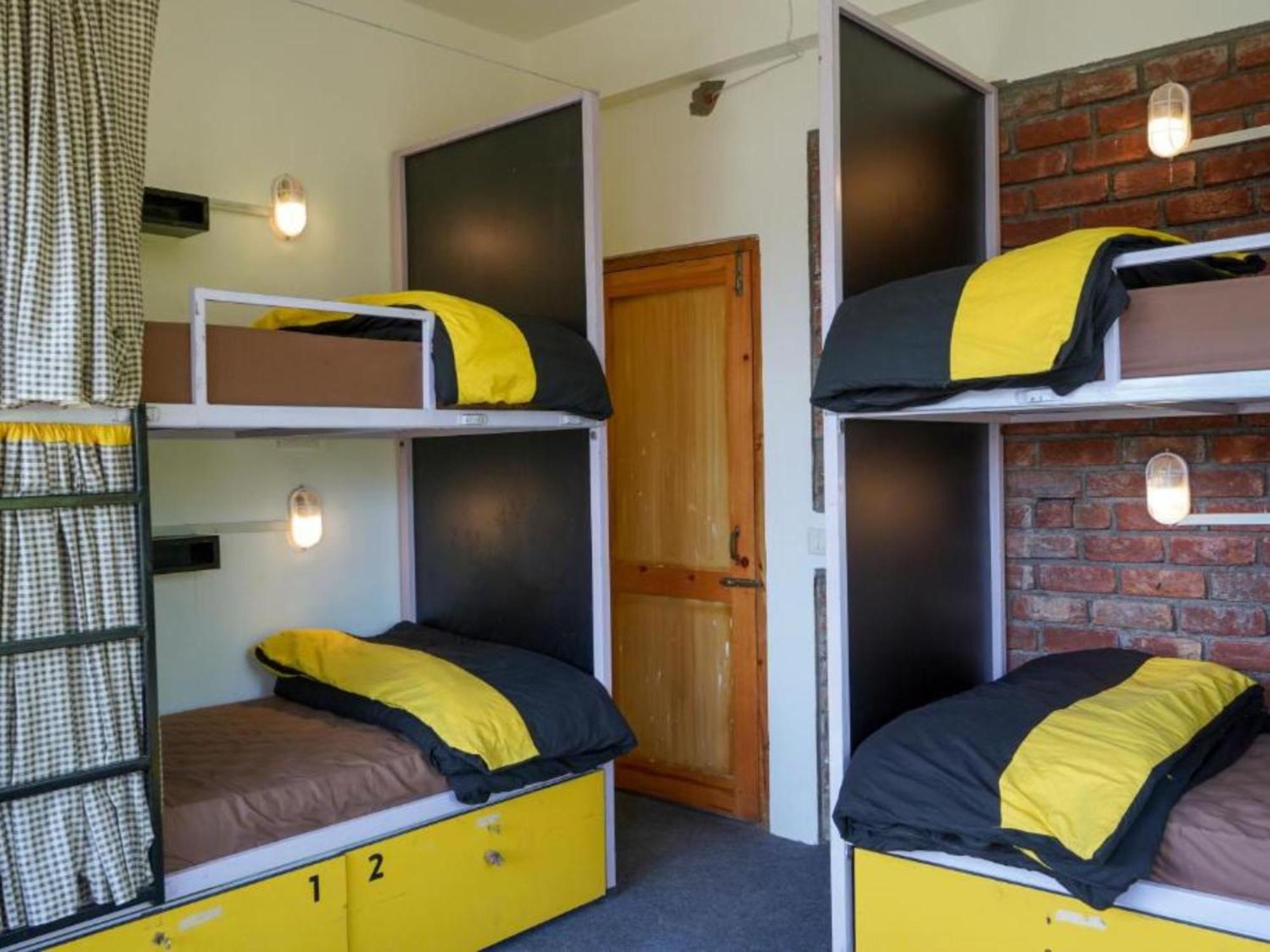 The Hosteller Mcleodganj, Upper Bhagsu แมคลอยด์กันจ์ ห้อง รูปภาพ